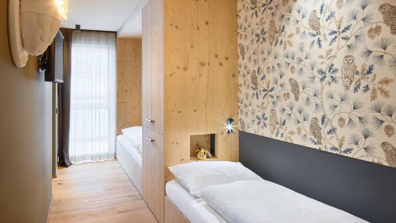Movi Family Apart-Hotel ****S Корвара ин Бадия Екстериор снимка